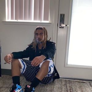 Meet your Posher, Jay